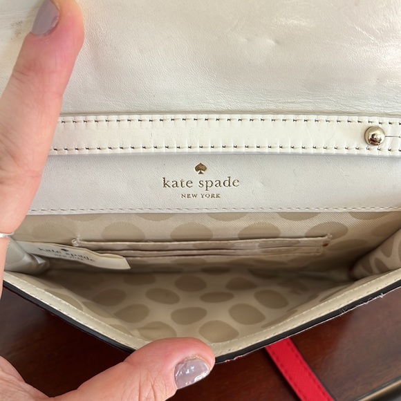 Kate spade envelope clutch with detachable strap - Picture 4 of 4